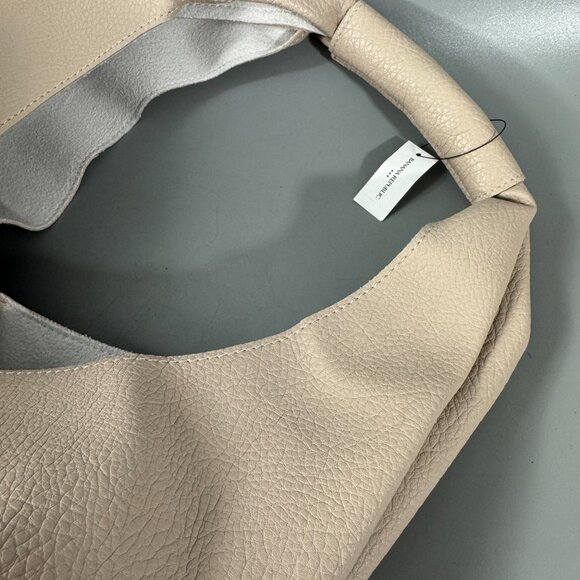 NWT Babana Republic Vegan Leather Slouchy Tote - Picture 11 of 16